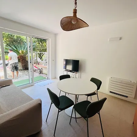 Casa * Varigotti